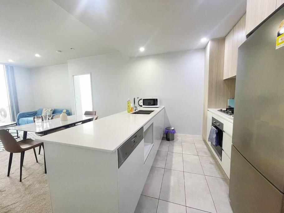 Spacious 2 Bedroom Apartment In Epping Exterior photo
